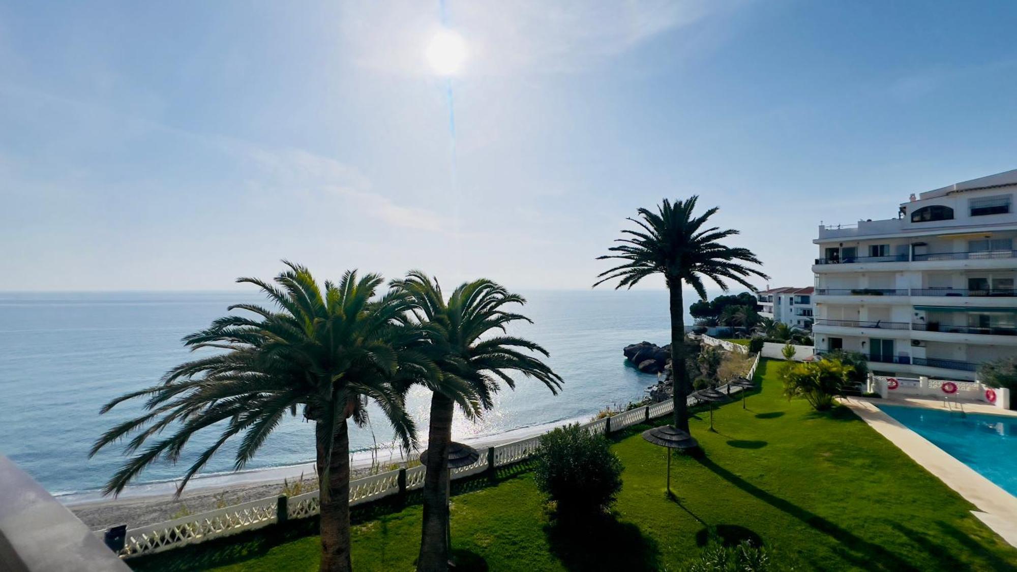 Acapulco Playa Beautiful Seaview Διαμέρισμα Nerja Εξωτερικό φωτογραφία